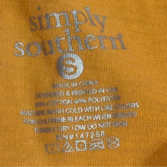 Simply Southern Grandma Graphic Tee - Picture 3 of 7